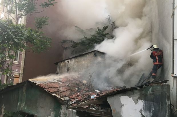 İstanbul Şişli'de korkutan yangın