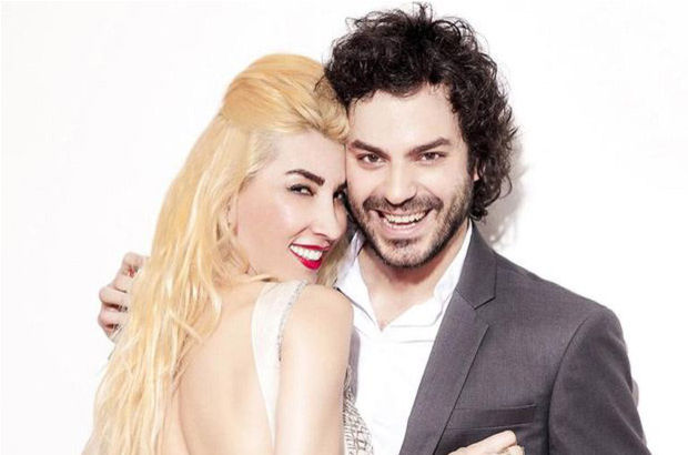 Hande Yener sevgilisi Ozan Öğüt'ü evden kovdu