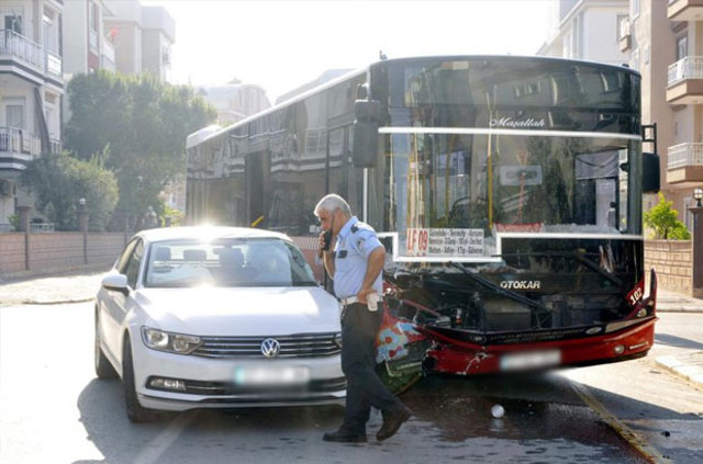 Polis Başmüfettişi Alaattin Özcan Antalya'da kaza yaptı