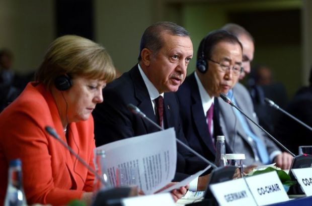 Merkel'den Türkiye-AB anlaşmasına ilişkin açıklama