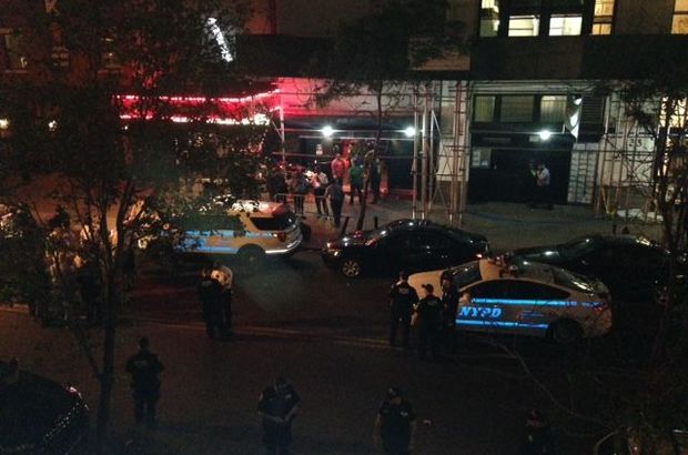 New York'ta konser salonunda silahlı saldırı: 1 ölü, 3 yaralı