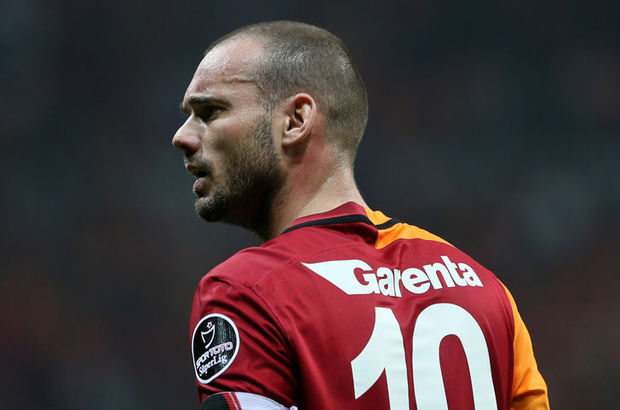 Galatasaray'da Holladalı yıldız Wesley Sneijder'in kalp ritim bozukluğu yaşadığı iddia edildi