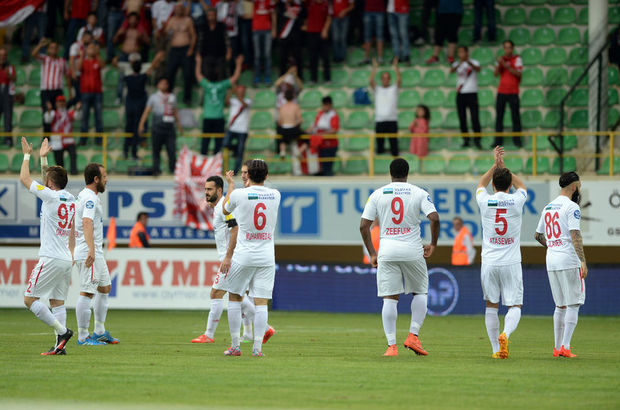 Balıkesirspor'da 6 futbolcu'yla yollar ayrılıyor