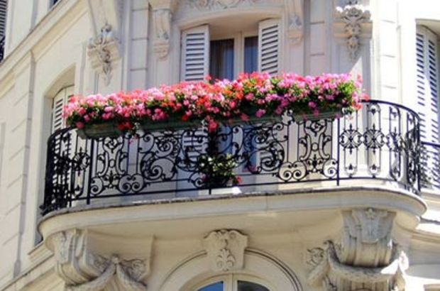 Fransız balkonu davasına 3 bin liralık ceza
