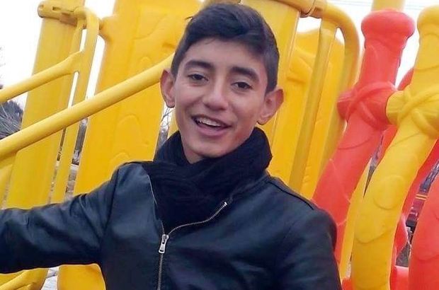 İzmir'de 13 yaşındaki Azad Ertem motosiklet kazasında öldü