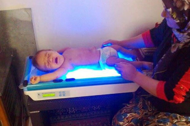 Mavi ışık hastası Poyraz kurtuldu, sıra diğer bebeklerde
