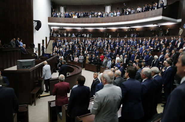 Bekir Bozdağ: AK Parti milletvekilleri kendiliklerinden gidip, ifadelerini verecekler