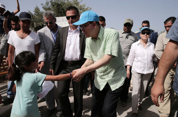 BM Genel Sekreteri Yunanistan'da sığınmacıları ziyaret etti
