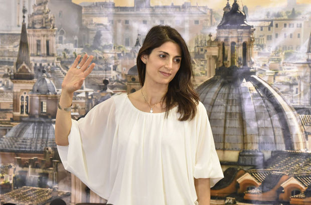 Roma’nın ilk kadın Belediye Başkanı Virgina Raggi oldu