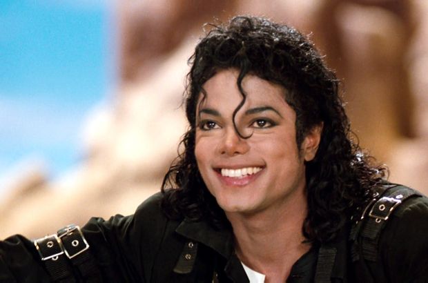 Michael Jackson'ın evinde pornografik içerikler bulundu