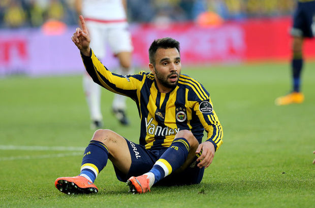 Fenerbahçe'de Volkan Şen'in ameliyat kararı ertelendi!
