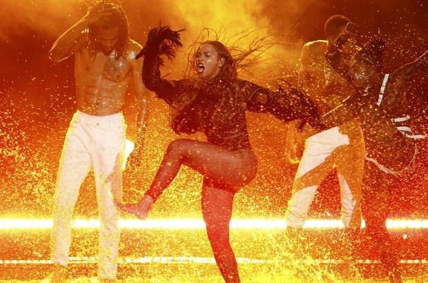 2016 BET Ödül Töreni’ne Beyonce damga vurdu