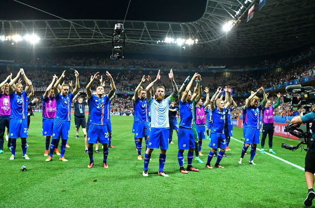 İzlanda EURO 2016'daki başarısıyla Türkiye'ye ders verdi: Tarih böyle yazılır