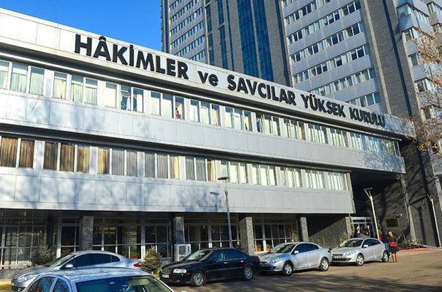 HSYK Adil Öksüz'ü serbest bırakan hakim ile itirazı reddeden hakim ile ilgili iddiaları takip ettiklerini bildirdi