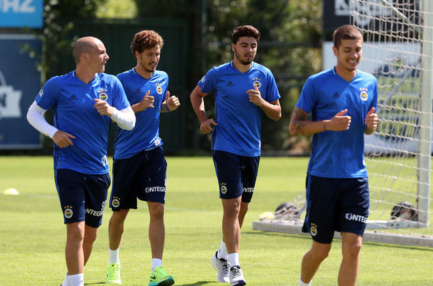 Fenerbahçe'de Monaco hazırlıkları sürüyor