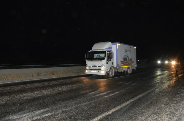 Diyarbakır'da PKK'lı teröristlerin bomba yüklü kamyoneti imha edildi