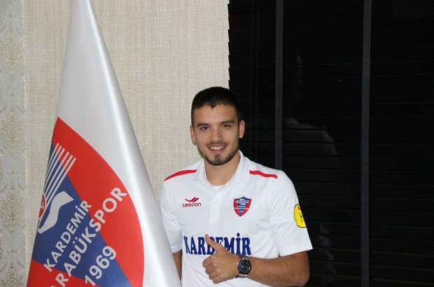 Karabükspor'un yeni transferi Vladimir Rodic'i hırs bastı