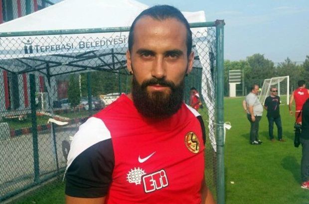 Erkan Zengin, Eskişehirspor'da ilk antrenmanına çıktı!