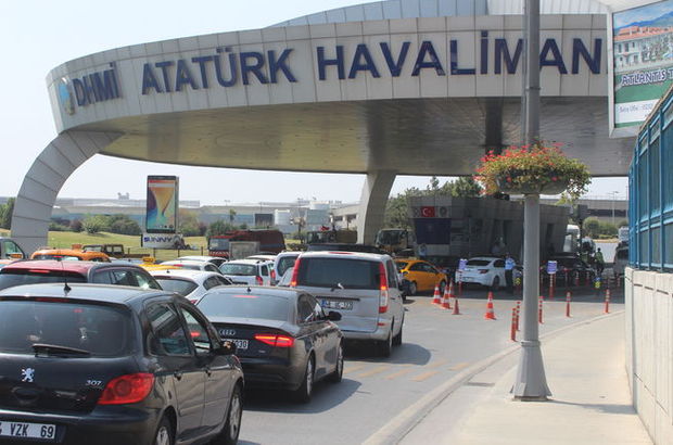 Atatürk Havalimanı'na araç kontrol cebi yapılıyor