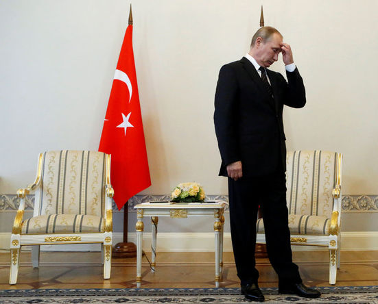 Putin'in Erdoğan'ı beklediği anlar kameralara böyle yansıdı