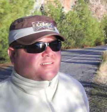 Gökhan Efe 