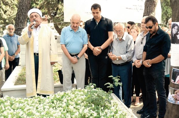 Kerem Alışık gözyaşlarına boğuldu