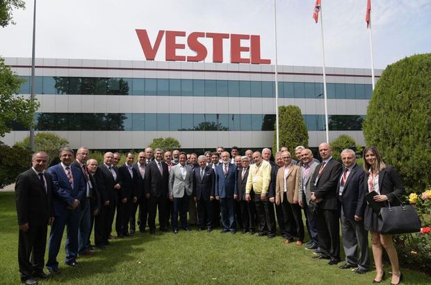 Vestel yerli akıllı telefonda ihracat başladı