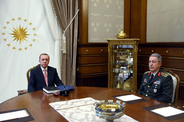Cumhurbaşkanı Erdoğan, Hakan Fidan ve Hulusi Akar'ı kabul etti