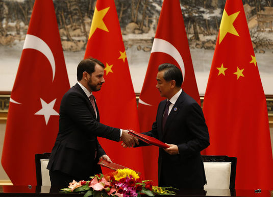  Enerji ve Tabii Kaynaklar Bakanı Berat Albayrak'ın da katıldığı toplantıda, Türkiye ve Çin arasında protokoller imzalandı.