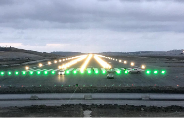 İstanbul Yeni Havalimanı'nın pist ışıkları hazır