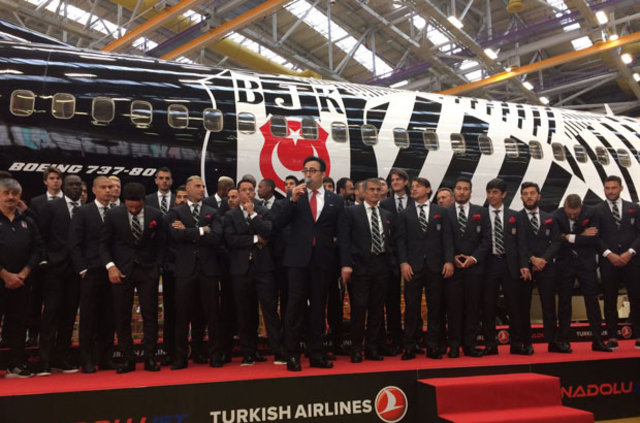 Beşiktaş uçağı İtalya'ya indi! İşte o uçağın fotoğrafları