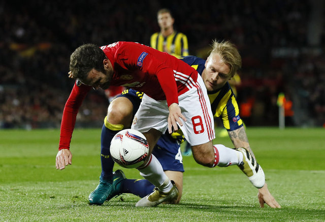 Manchester United - Fenerbahçe maçındaki penaltı pozisyonları