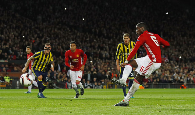 Manchester United - Fenerbahçe maçındaki penaltı pozisyonları