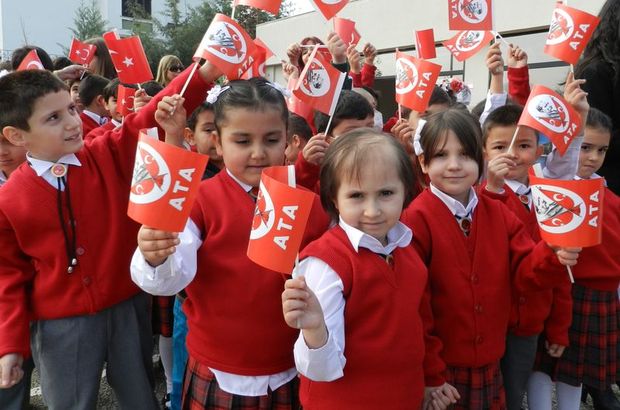 28 Ekim Cuma günü okullar tatil mi? 29 Ekim 2016 Cumhuriyet Bayramı'nın 93. yıldönümü