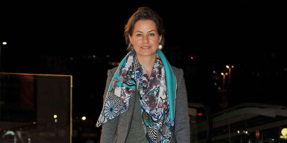 Dostlarla keyifli akşam yemeği