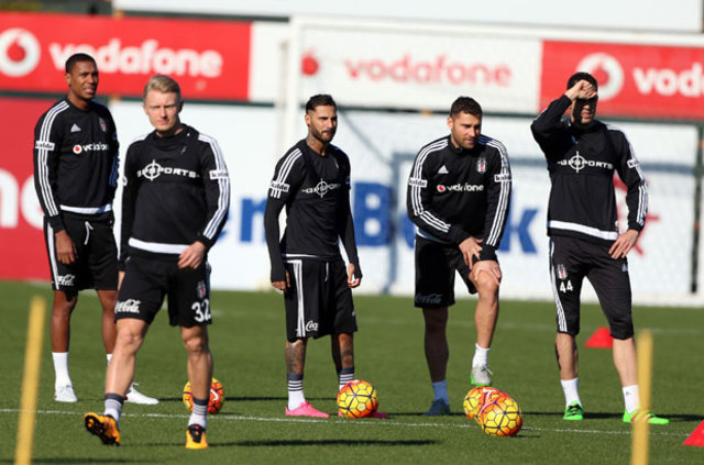 Beşiktaş'ta Marcelo ve Tosic savunmada güven veriyor