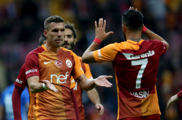 Lukas Podolski, Galatasaray'dan ayrılabilir!