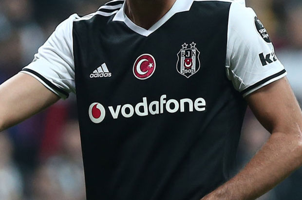 Aras Özbiliz'den Beşiktaş'a kötü haber