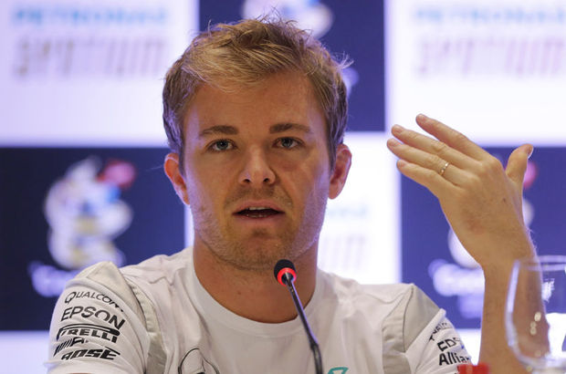 Rosberg ilk şampiyonluğuna çok yakın