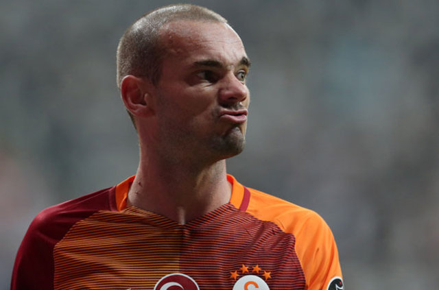 Sneijder: "Milan'da oynamak isterim, Galatasaray için Nagatomo'yu aradım"