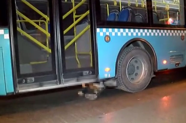 Eyüp'te otobüs çarptığı adamı metrelerce otobüsün altında sürükledi