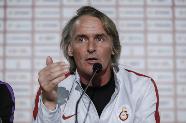 Jan Olde Riekerink: 