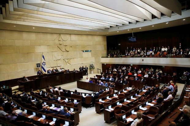 İsrail'de 'ezan yasağı' tasarısı pazartesi oylanacak
