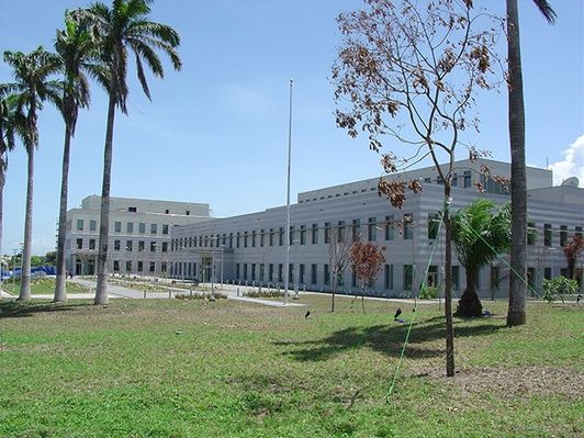 Gana'daki gerçek ABD Büyükelçiliği binası (Kaynak: ABD Dışişleri Bakanlığı sitesi)