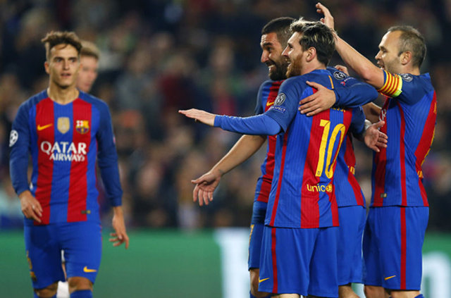 Barcelona'da forma giyen Arda Turan, El Clasico maçındaki performansına yapılan eleştirilere tepki gösterdi