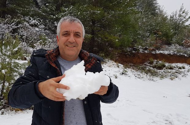 Manavgat'a 15 yıl sonra kar yağdı