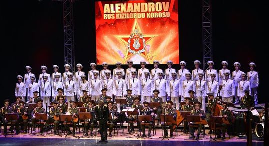 Aleksandrov Kızıl Ordu Korosu 25 Ocak 2014'te İstanbul'da konser vermişti