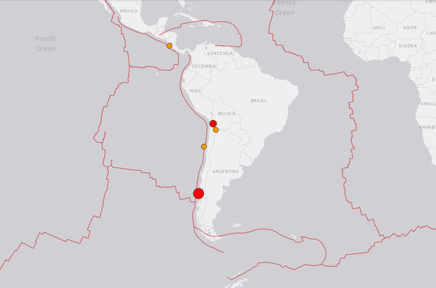 SON DAKİKA! Şili'de 7,6 büyüklüğünde deprem!