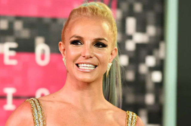 Britney Spears öldü haberi ortalığı karıştırdı
