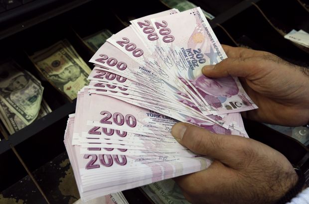 Türk-İş: Asgari ücretliye yeni bir yük geldi
